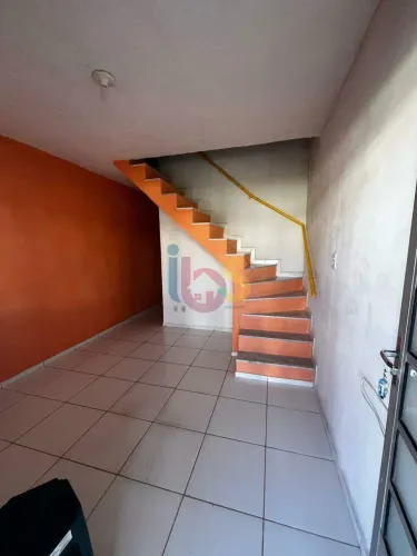 Vendo Casa Duplex no Condomínio Parque Universitario - Salobrinho