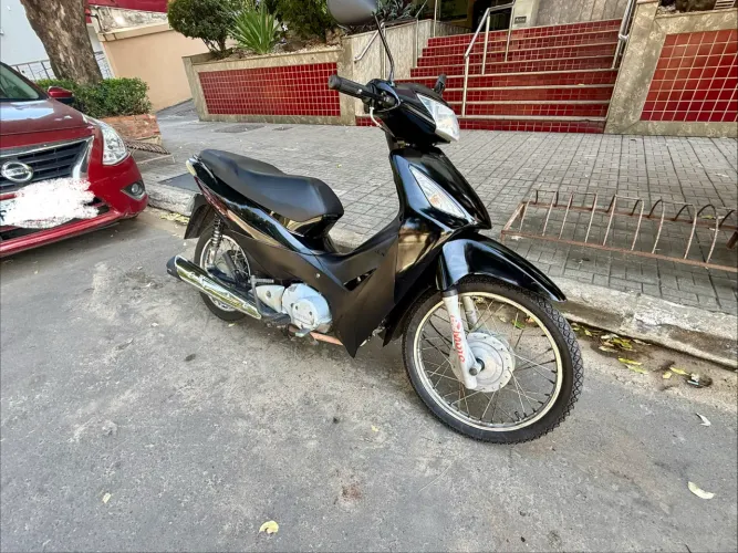 Honda Biz 125 ES - Muito nova!