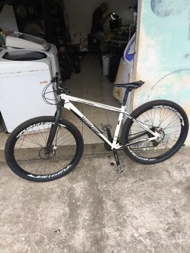 Bicicleta High One.