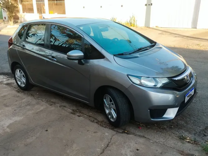 Honda Fit LX 1.5 Flexone 16V 5P Mec. 2015