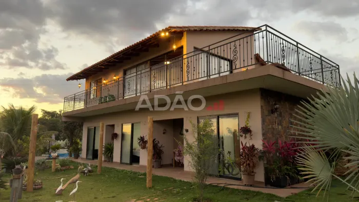Chácara de Alto Padrão em Trindade | 4 Suítes, Piscina Aquecida e Área Gourmet Completa Ch