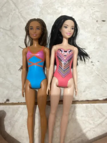 Barbie em ótimas condições 