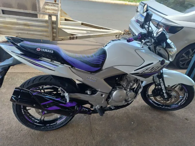 Vendo Faizer 250 muito bem cuidada