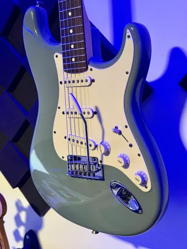 Fender American Professional Strato Usa 2017 Lake placid blue