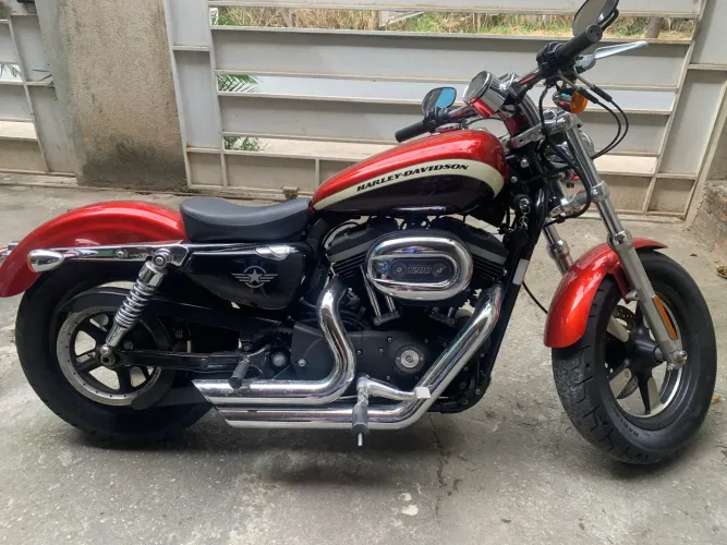 Moto Halley Davidson Série especial de aniversário