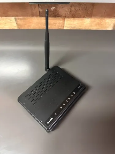 Roteador Wireless 150mbps Dir-610 - D-link (Usado)