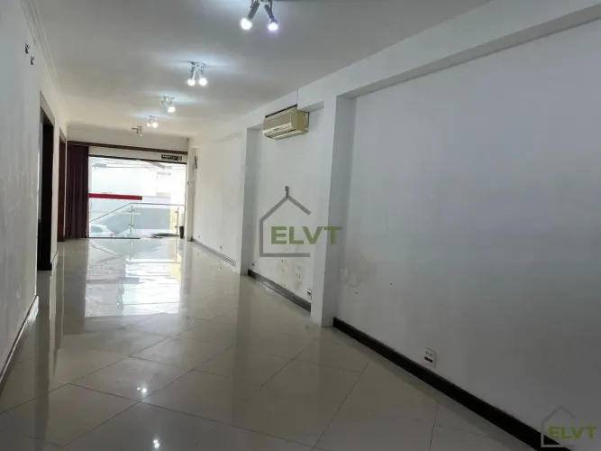 Casa Comercial para Alugar no Centro de Osasco | 6 Quartos e 4 Vagas.