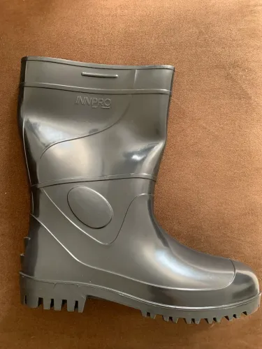 Bota de PVC WORK preta