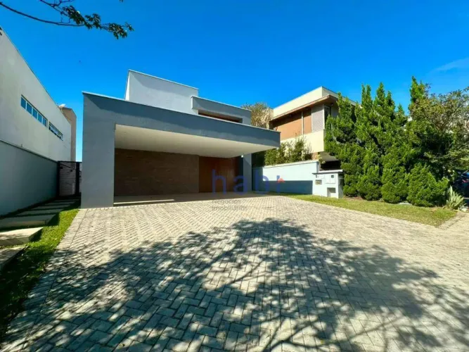 Casa com 3 dormitórios à venda, 295 m² por R$ 2.750.000 - Condomínio AlphaVille Nova Espla