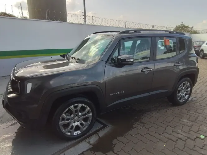 Jeep Renegade Long. T270 1.3 TB 4X2 Flex Aut. 2026