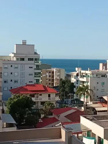 Cobertura 3 suítes , vista mar Bombinhas