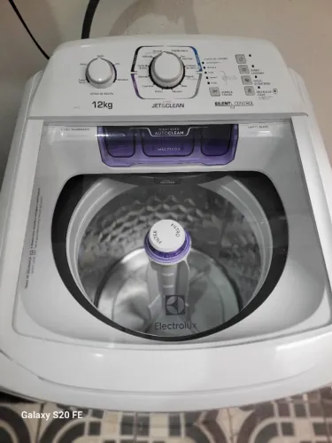 Máquina de Lavar Electrolux LAC12 12kg Jet&Clean - Excelente Estado