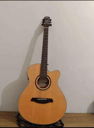 Violão Strinberg