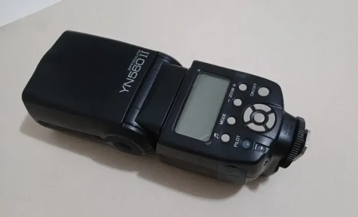 Flash Yongnuo Speedlite II YN560