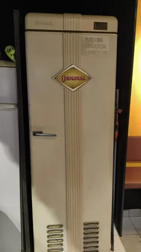Refrigerador pra colecionador