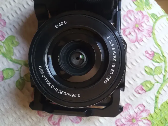Lente 16mm-50mm Sony e-mount