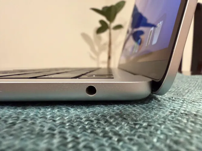 MacBook Air M5 - 512gb (6 meses de uso)