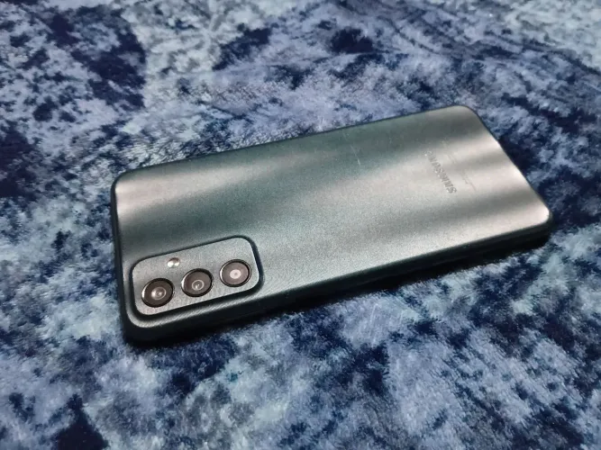 Galaxy M13