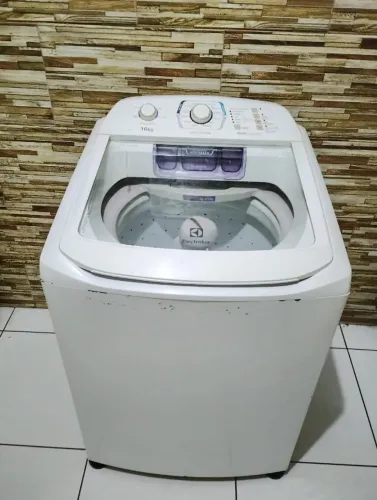Máquina de lavar roupas Electrolux 16kg