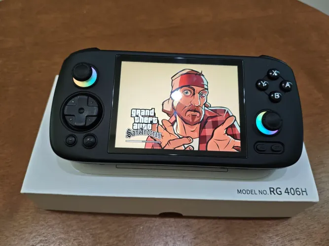 Anbernic Rg 406h novo