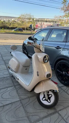Moto elétrica
