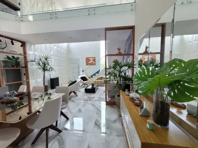 Sobrado com 3 dormitórios à venda, 240 m² por R$ 1.450.000,00 - Residencial Jardim de Mona