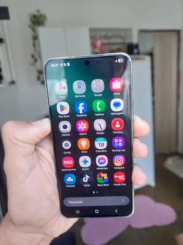 Samsung S22 128gb 8ram NFC