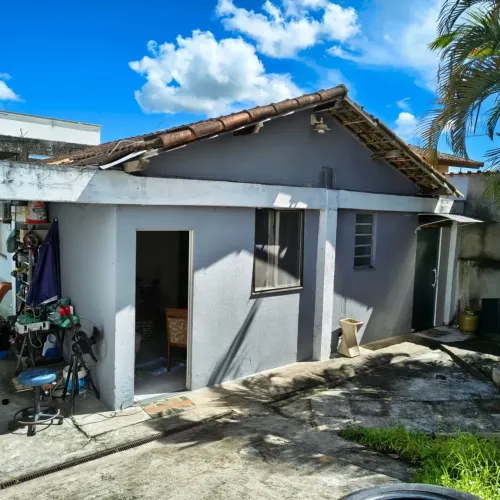 Casas para venda no condomínio Village do Horto em Macaé/RJ, Casa 2 quartos, 1 Vaga e Quin