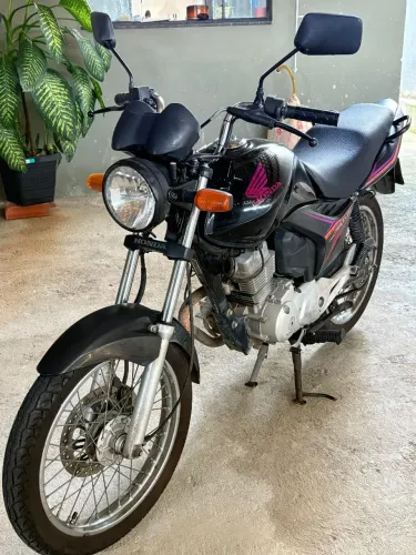Fan 150 super conservada