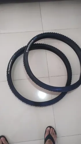 Vendo par de pneus MTB