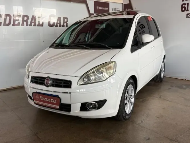Fiat Idea Essence 1.6 Flex 16V 5P 2012