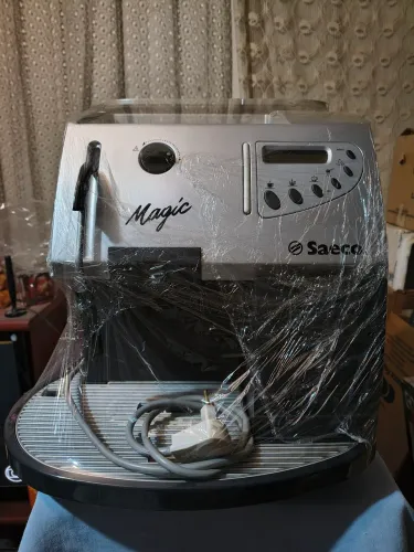 Máquina de café cafeteira Saeco Magic