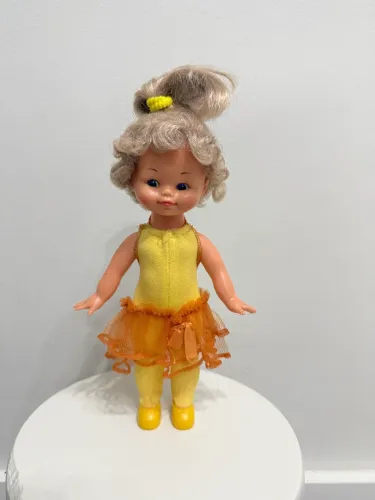 Boneca bailarina/dancinha anos 80 funcionando 