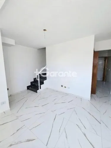 Sobrado Novo com 120 m² e 2 Vagas  Próximo ao Metrô Guilhermina Esperança