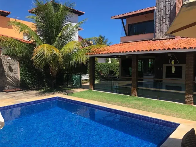 Semana santa, Casa em Barra do Jacuípe - 4 Suítes, Piscina, Condomínio, a 250 m da Praia