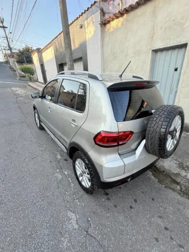 Volkswagen Crossfox 1.6 T. Flex 16V 5P 2015