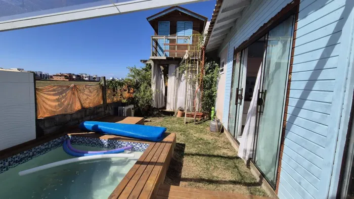 Casa para Locação em Florianópolis, Campeche, 3 dormitórios, 2 banheiros, 1 vaga