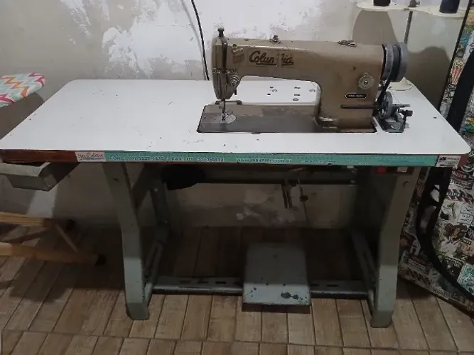 Maquina de costura