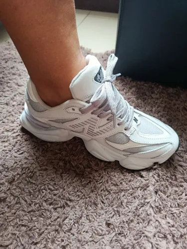 TENIS NEW BALANCE EM COURO PREMIUM 9010 MODERNO ROBUSTO