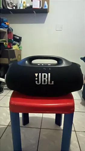 JBL BomBox 4