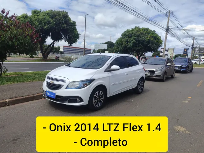 Chevrolet Onix Hatch LTZ 1.4 8V Flex Power Mec. 4P 2014