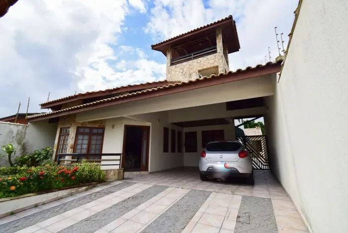 Sobrado à Venda em Cidade Nova Peruíbe, Peruíbe - SP
