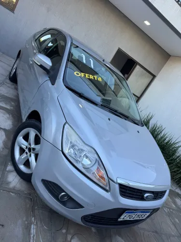 Ford Focus 2.0 16v/se/se Plus Flex 5P Aut. 2011