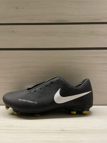 Chuteira Nike Phantom VSN - Tamanho 41