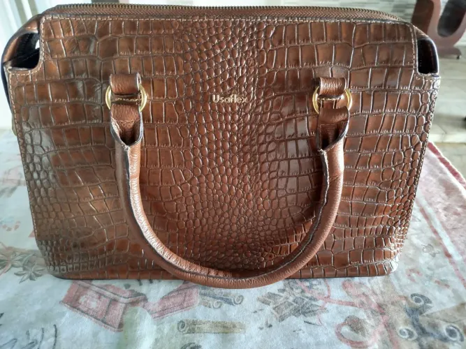 Bolsa de couro usaflex