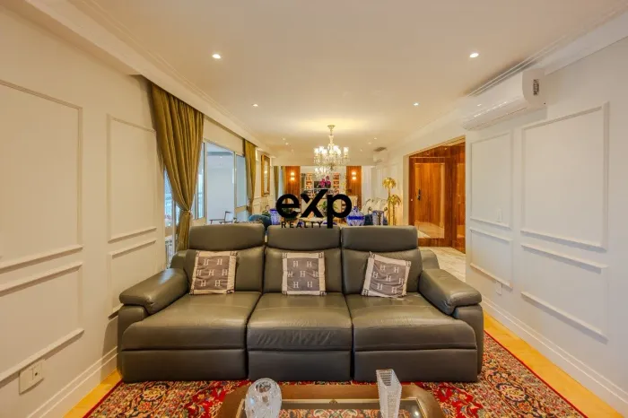 Apartamento à Venda | Vila Suzana | 248 m² | 4 Suítes | R$ 1.750.000