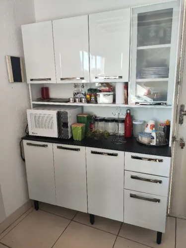 Armário de Cozinha Itatiaia Completo com Vidro e Nicho (comprado novo e em ótimo estado)