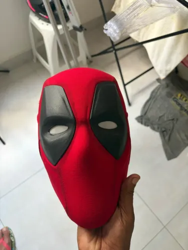 Vende-se ? A FaceShell Deadpool