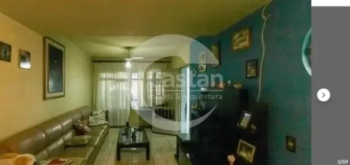 sobrado espaçoso com piscina