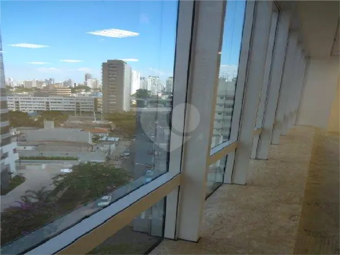 Salas para locação em Cidade monções - SP